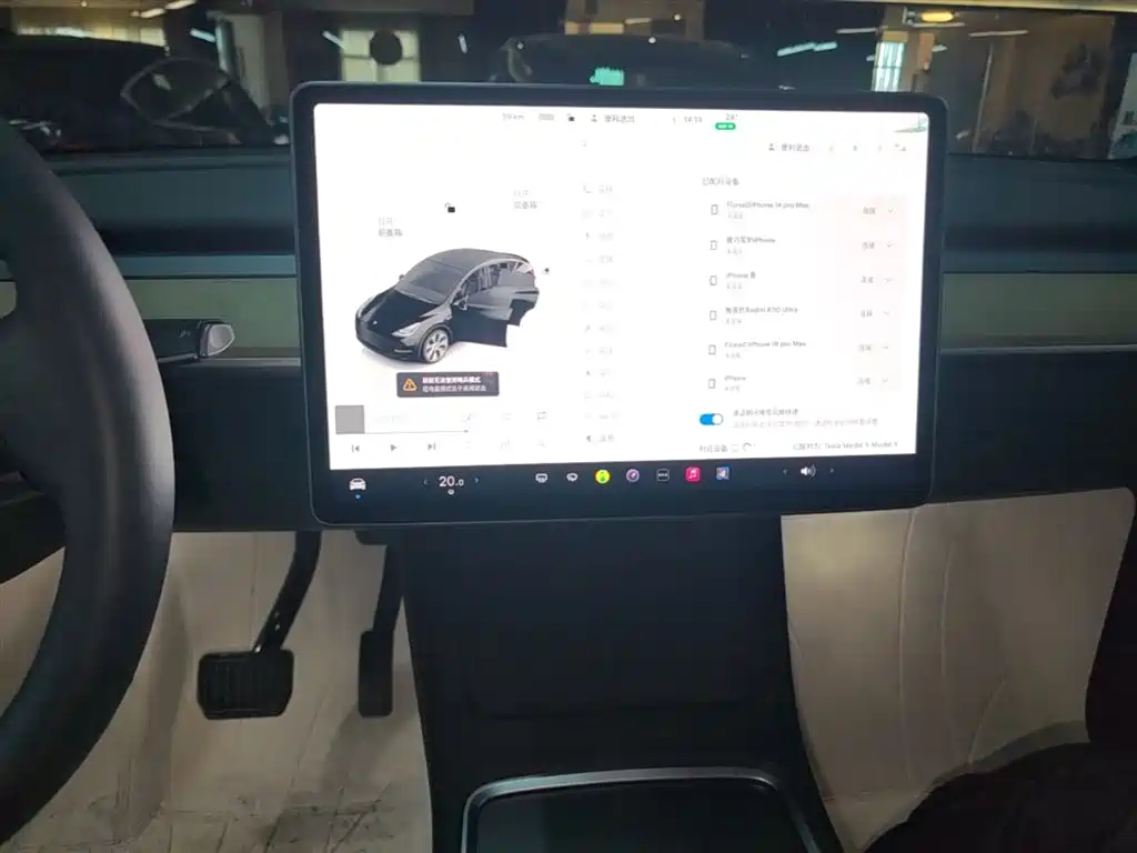 Tesla Model Y 2023 — фото 13