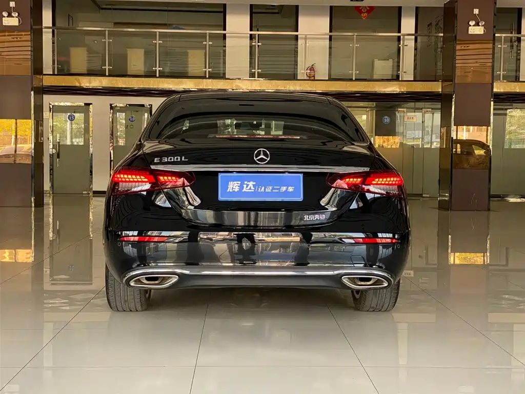 Mercedes-Benz E-Class 2023