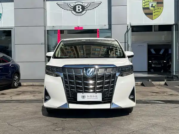 Toyota Alphard 2020