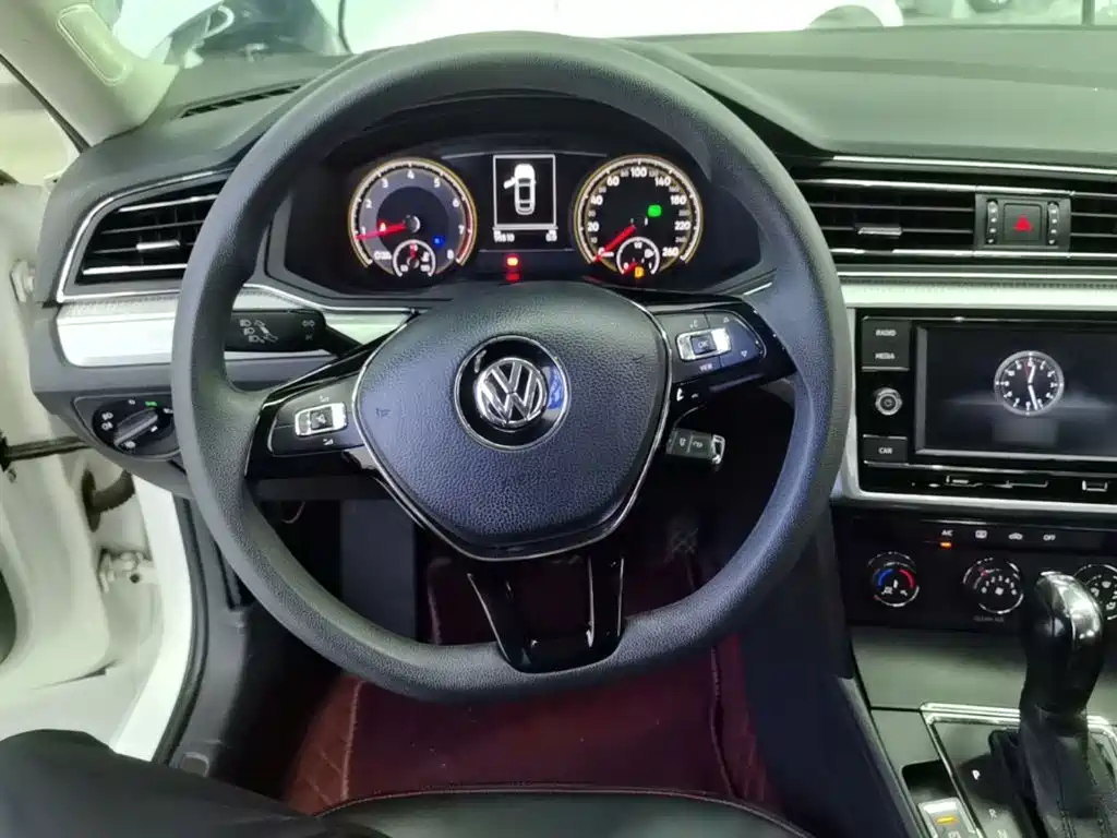 Volkswagen Lamando 2019 — фото 11