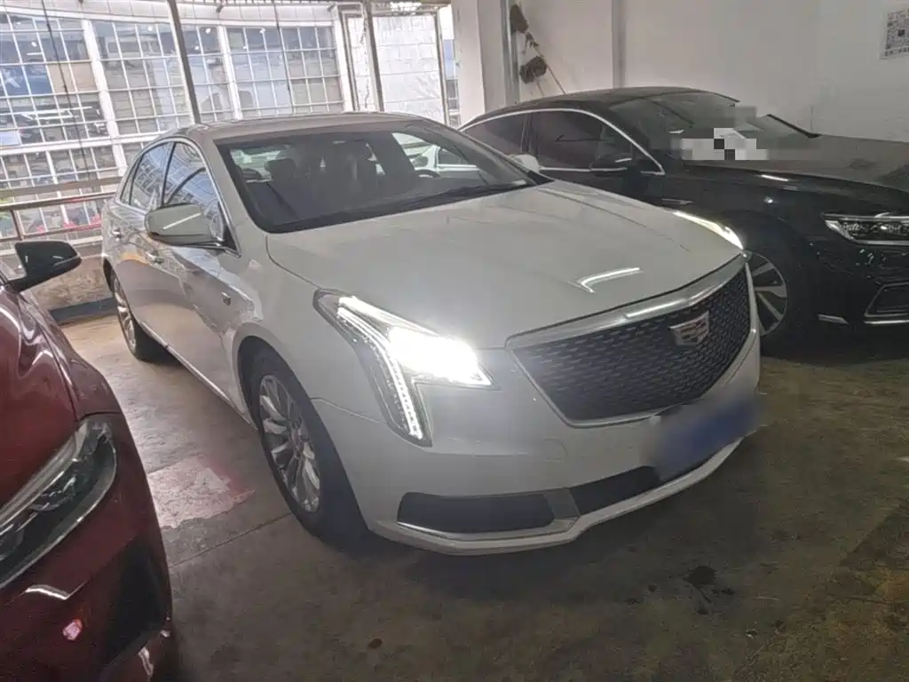 Cadillac XTS 2019 — фото 4