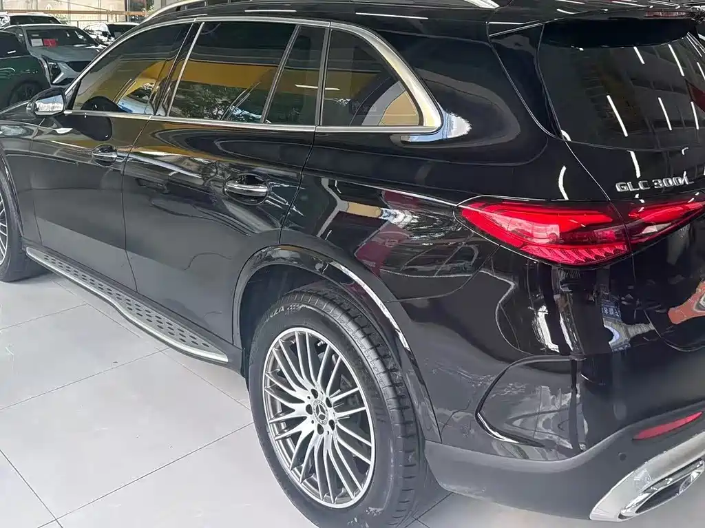 Mercedes-Benz GLC 2025 — фото 13