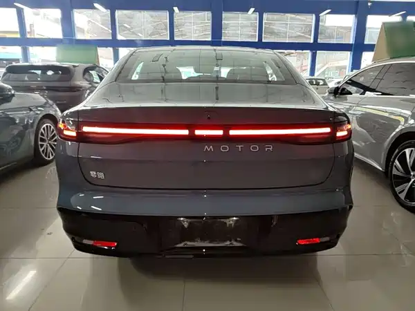Leapmotor B01 2025