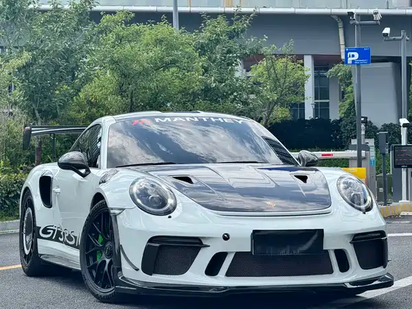 Porsche 911 2019
