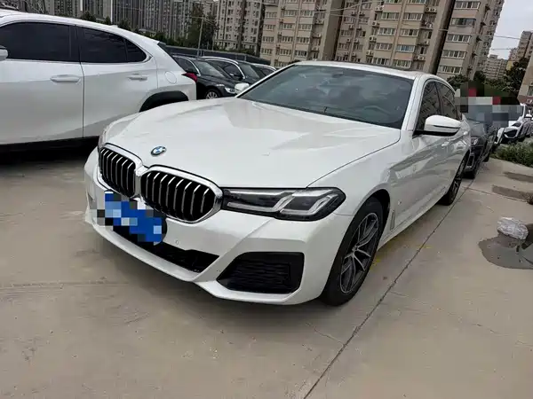 BMW 5 Series 2022