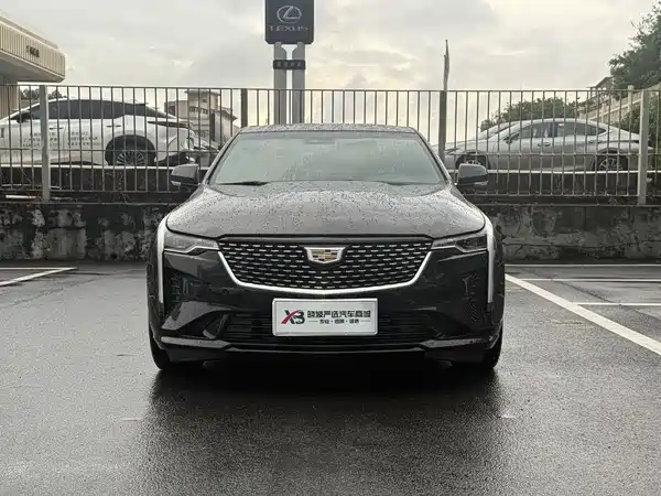 Cadillac CT4 2023