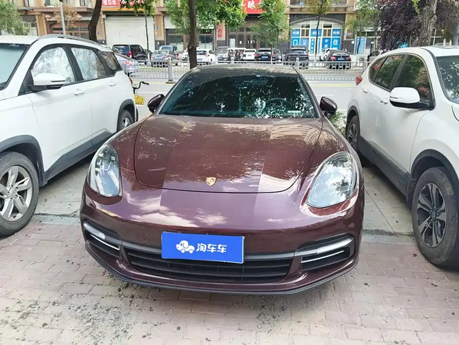 Porsche Panamera 2018 — фото 2