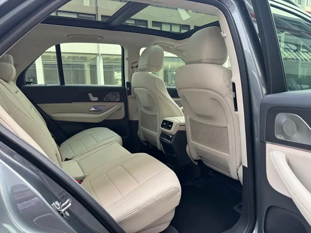 Mercedes-Benz GLE 2019 — фото 11
