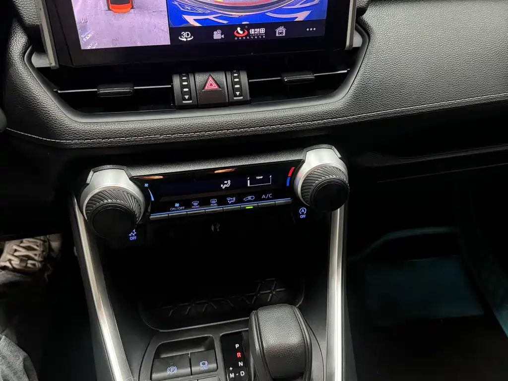 Toyota Wildlander 2022 — фото 16