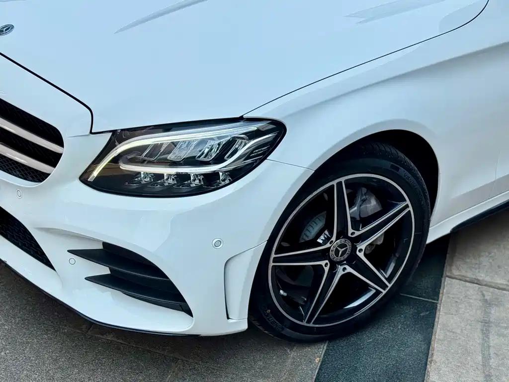 Mercedes-Benz C-Class 2020 — фото 33