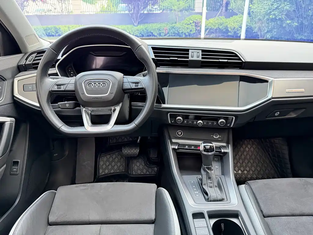 Audi Q3 2023