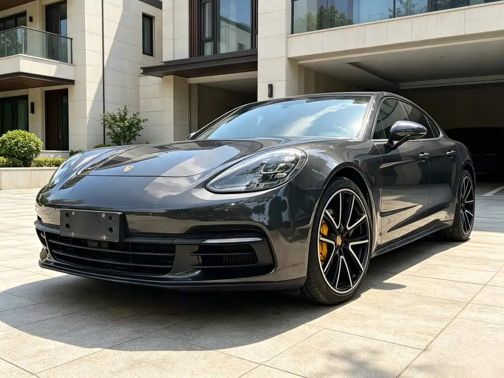 Porsche Panamera 2020