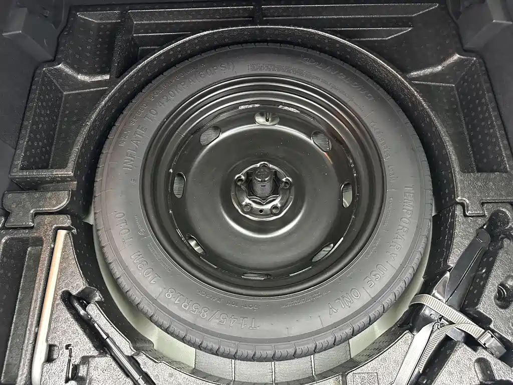 Volkswagen Tiguan L 2023 — фото 19