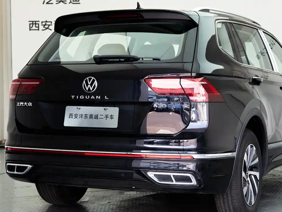 Volkswagen Tiguan L Plug-In Hybrid 2025 — фото 8