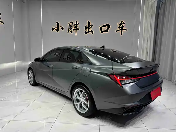 Hyundai Elantra 2023