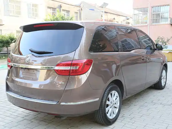 Buick GL8 2018