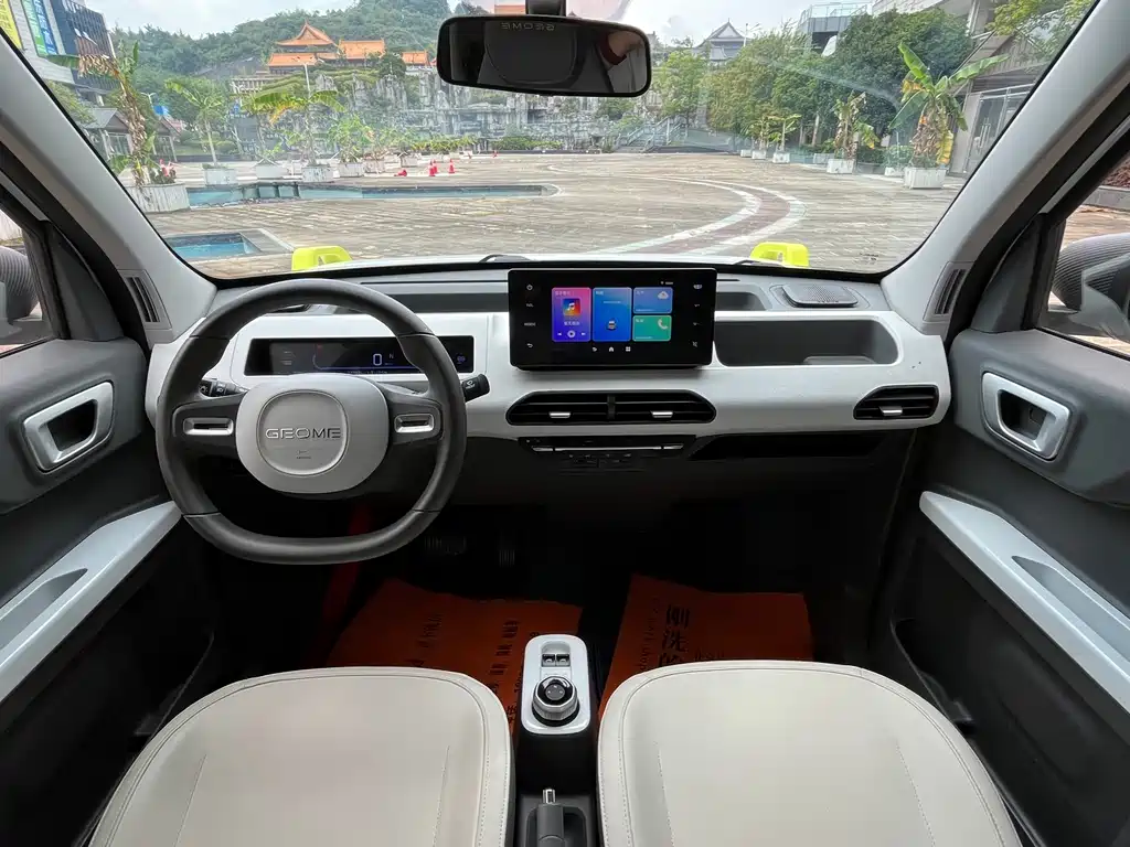 Geely Galaxy Panda 2024 — фото 10