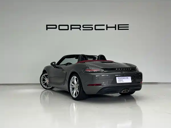 Porsche 718 2022