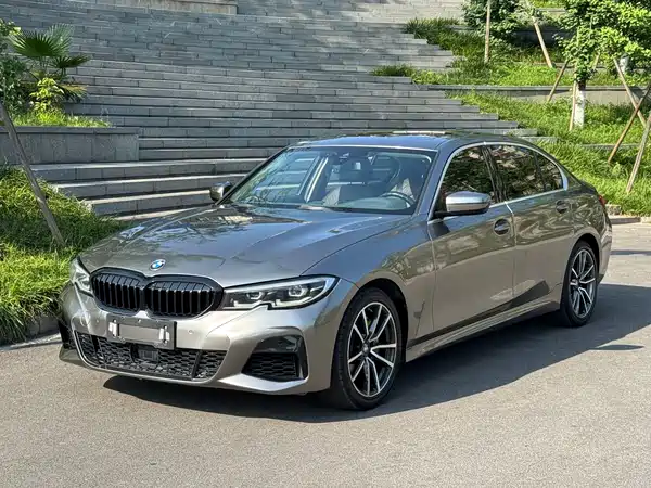 BMW 3 Series 2021