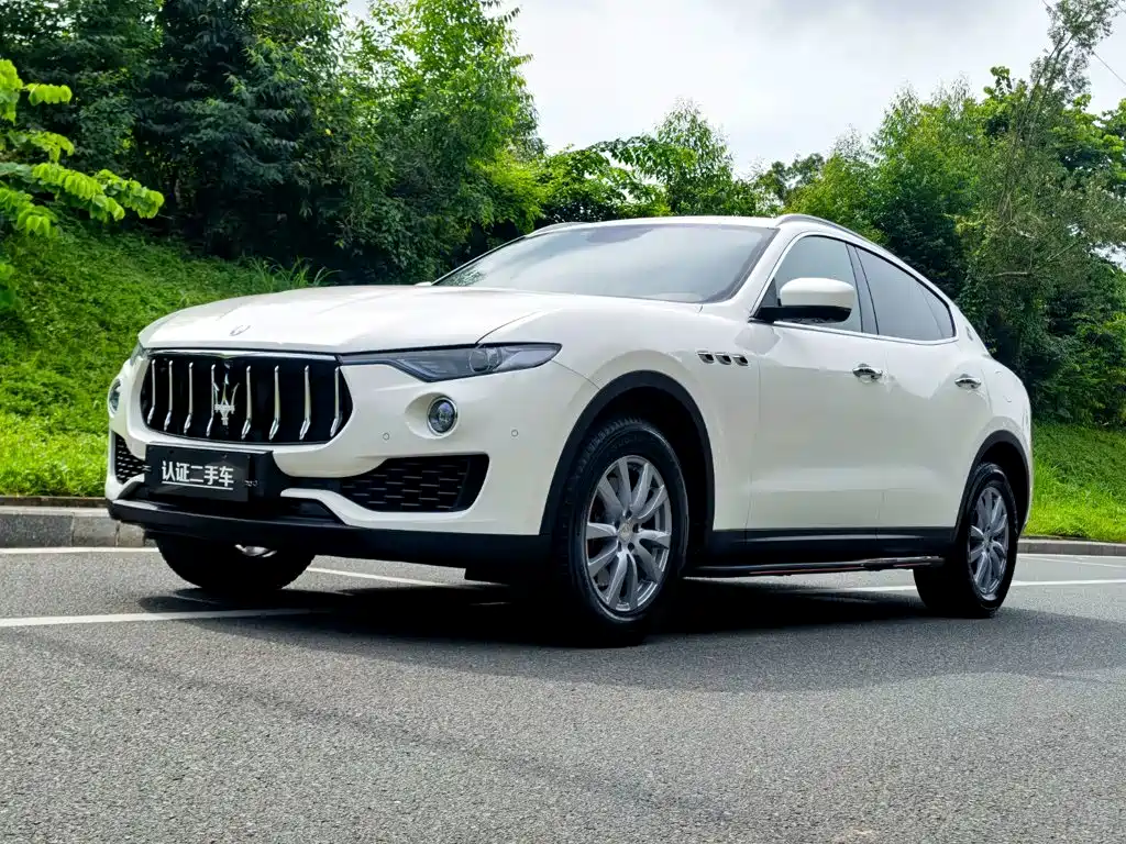 Maserati Levante 2016 — фото 1