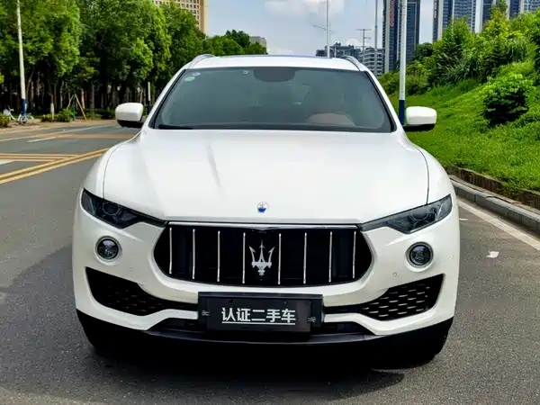 Maserati Levante 2016