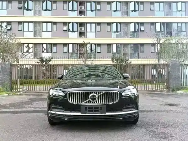 Volvo S90 2024