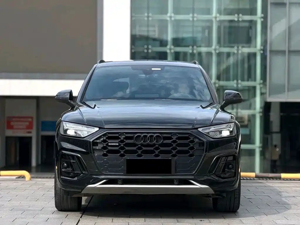 Audi Q5L 2023 — фото 2