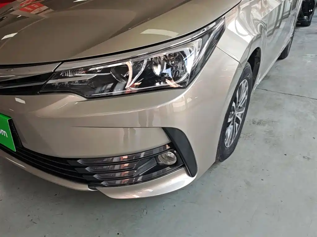 Toyota Corolla 2019 — фото 24