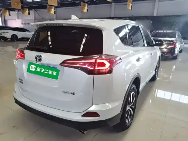 Toyota RAV4 2018