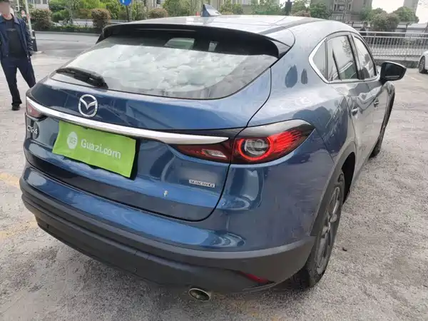 Mazda CX-4 2021