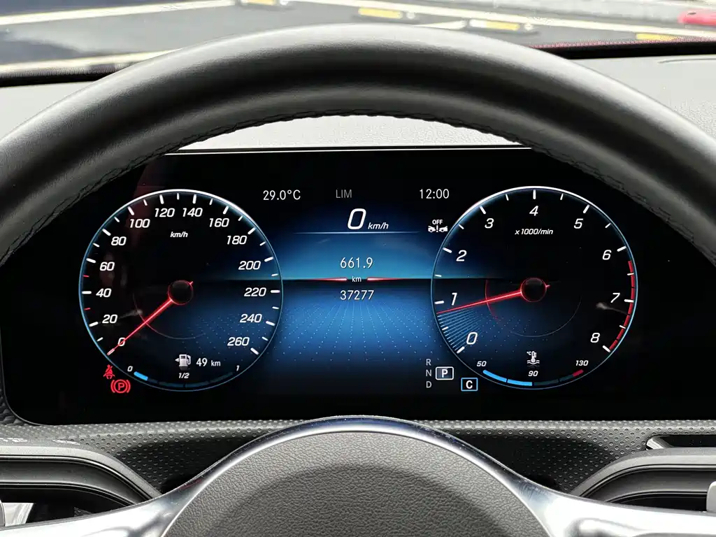 Mercedes-Benz A-Class 2023 — фото 5