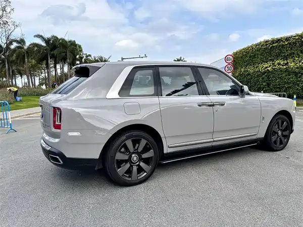 Rolls-Royce Cullinan 2018