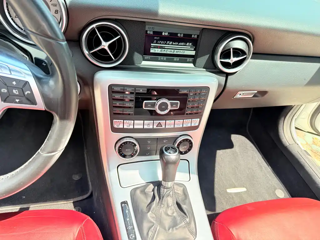 Mercedes-Benz SLK-Class 2014 — фото 15