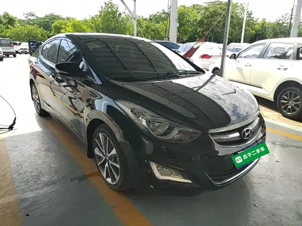 Hyundai Elantra Langdong 2015