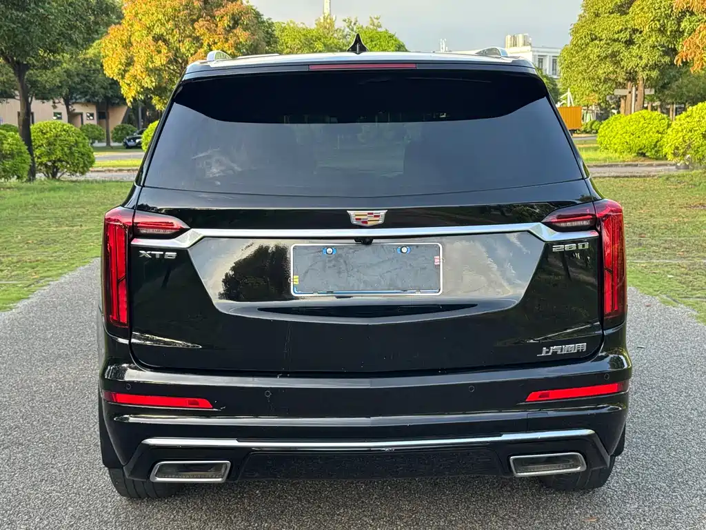 Cadillac XT6 2020 — фото 17