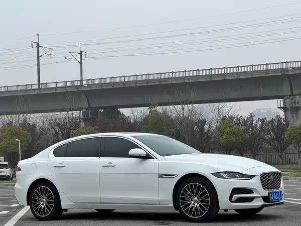 Jaguar XEL 2021
