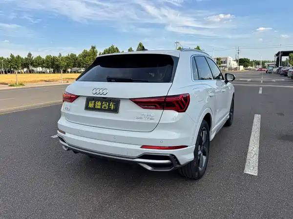 Audi Q3 2023