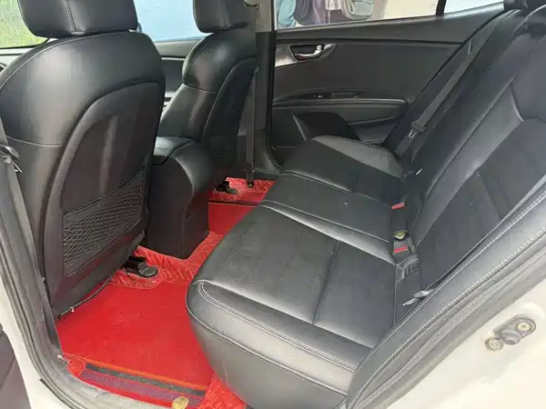 Kia K4 2014