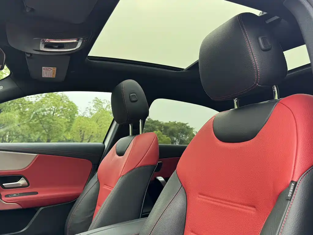 Mercedes-Benz A-Class AMG 2023 — фото 12