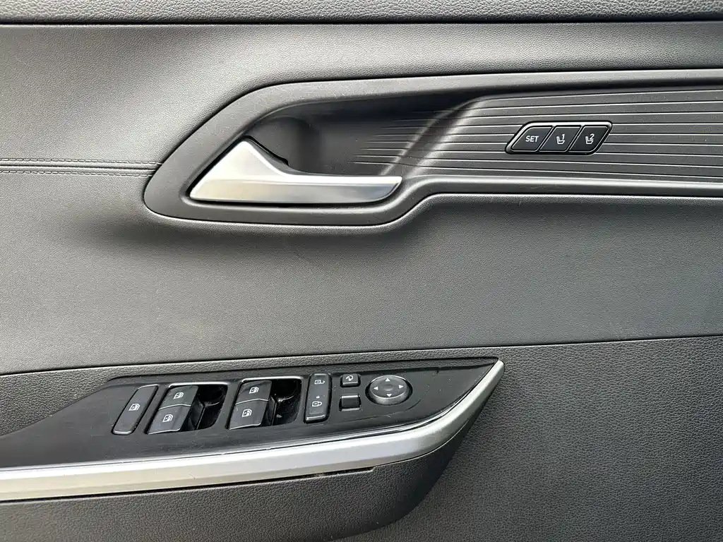 Hyundai Custo 2022 — фото 20
