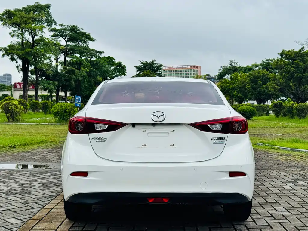 Mazda 3 Angkesela 2018 — фото 23