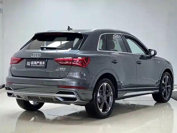 Audi Q3 2022