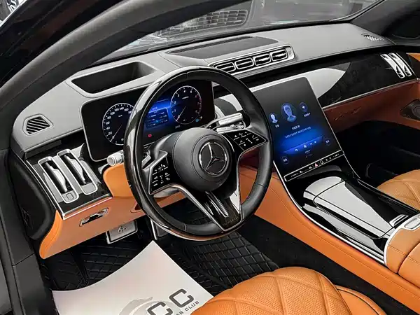 Mercedes-Benz Maybach S-Class 2025