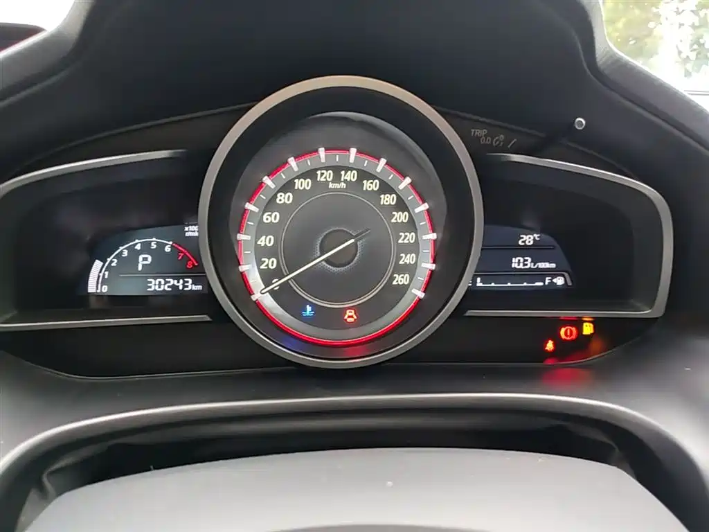 Mazda 3 Axela 2016 — фото 12