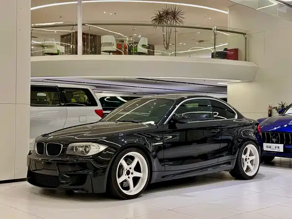 BMW 1 Series M 2012