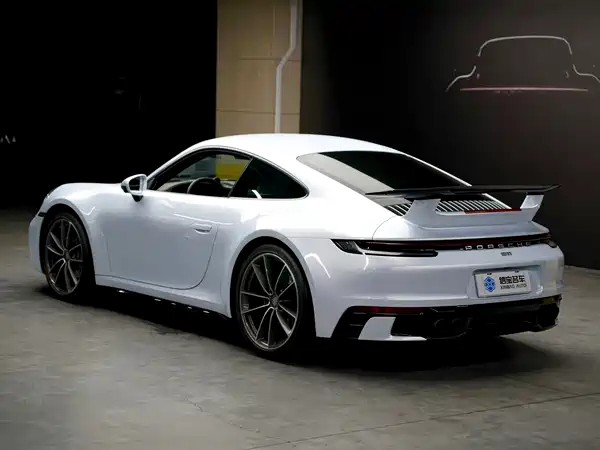 Porsche 911 2022