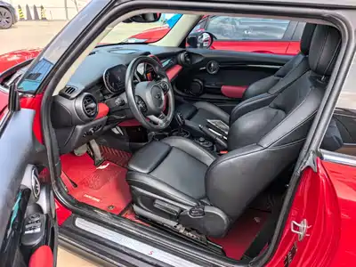 MINI MINI 2021