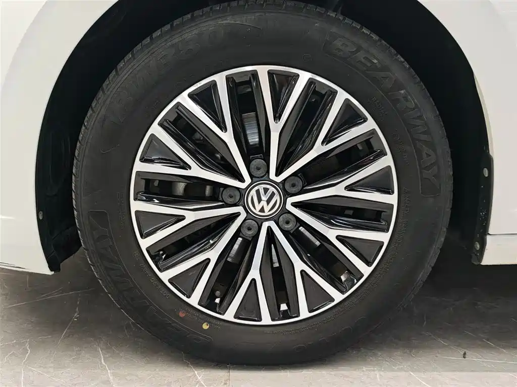 Volkswagen Sagitar 2019 — фото 4