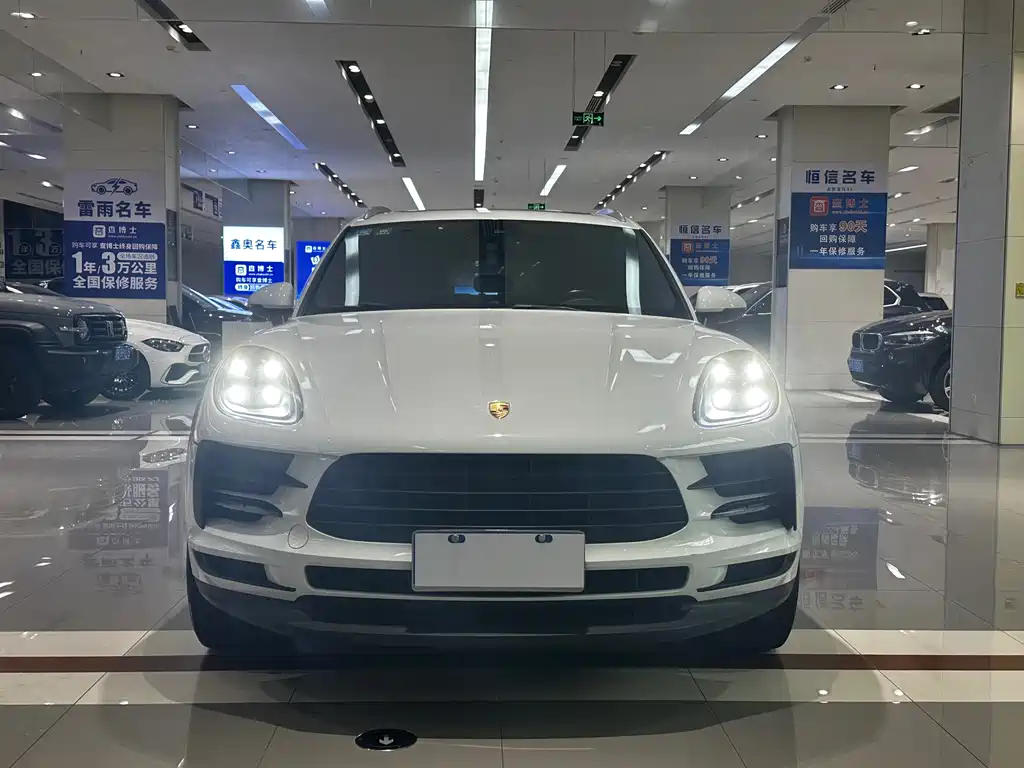Porsche Macan 2020 — фото 2