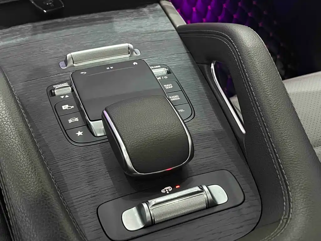 Mercedes-Benz GLE 2021 — фото 20